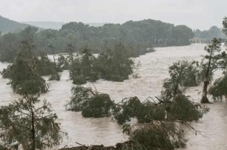 banjir-badang-landa-texas-as