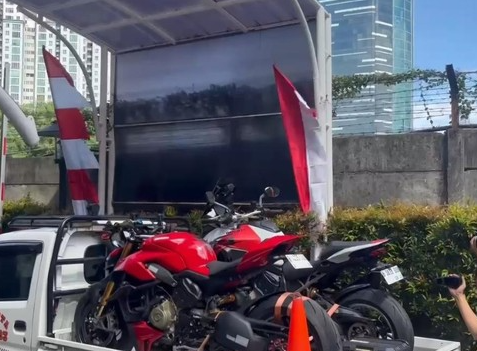 kpk-ungkap-wamenaker-noel-menerima-motor-ducati