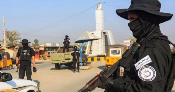 taliban-mengeksekusi-napi-pembunuh-di-publik