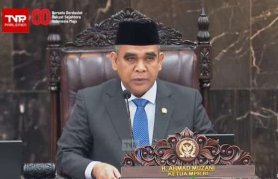dua-kali-puan-singgung-cinta-segitiga-saat-pidato