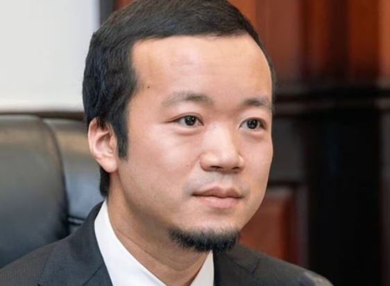 siapakah-sosok-taipan-chen-zhi