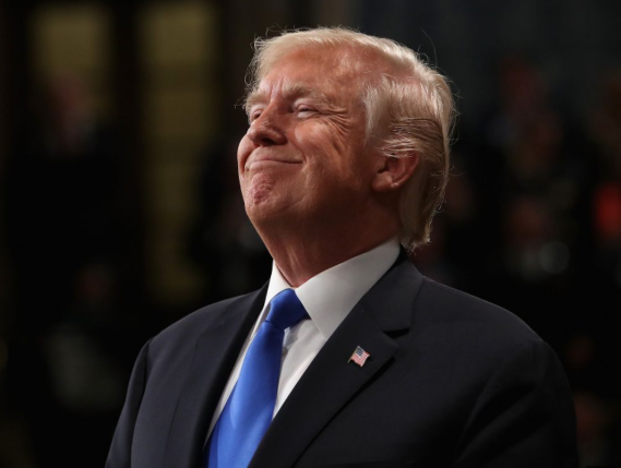 trump-berhentikan-program-lotre-green-card