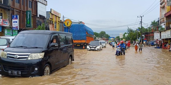Cuaca Ekstrem Sulawesi, Banjir & Longsor